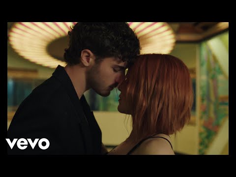 Tu cosa fai questa sera – Noemi, Vito Salamanca
